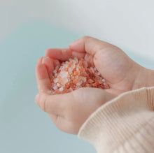 Load image into Gallery viewer, Mindful & Co - Magnesium Calming Soak