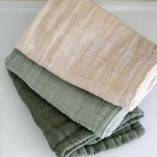Load image into Gallery viewer, Babu - Muslin Wash Cloth Set (3 Pack)