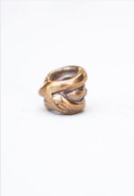 Load image into Gallery viewer, Pesci Che Volano - Calamari Spacer