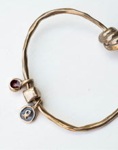 Load image into Gallery viewer, Pesci Che Volano - Calamari Custom Bracelet