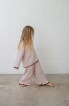 Load image into Gallery viewer, Illoura - Essential Knit Jumper - Dusty Pink