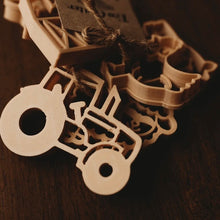 Load image into Gallery viewer, Kinfolk Pantry - Farm Cutter Set - Eco Playdough Tool