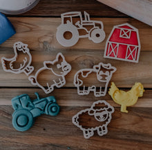 Load image into Gallery viewer, Kinfolk Pantry - Farm Cutter Set - Eco Playdough Tool