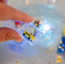 Load image into Gallery viewer, GLO Pals - Limited Edition Light-Up Cubes, 6-Pack Auto Gift Set