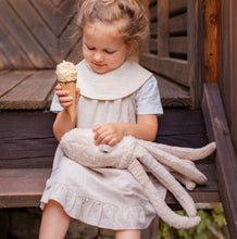 Load image into Gallery viewer, Senger - Cuddly Animal - Small Octopus - Powder - Removable Heat/Cool Pack