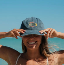 Load image into Gallery viewer, Pallion Point - Tropical Rock Lobster Lid