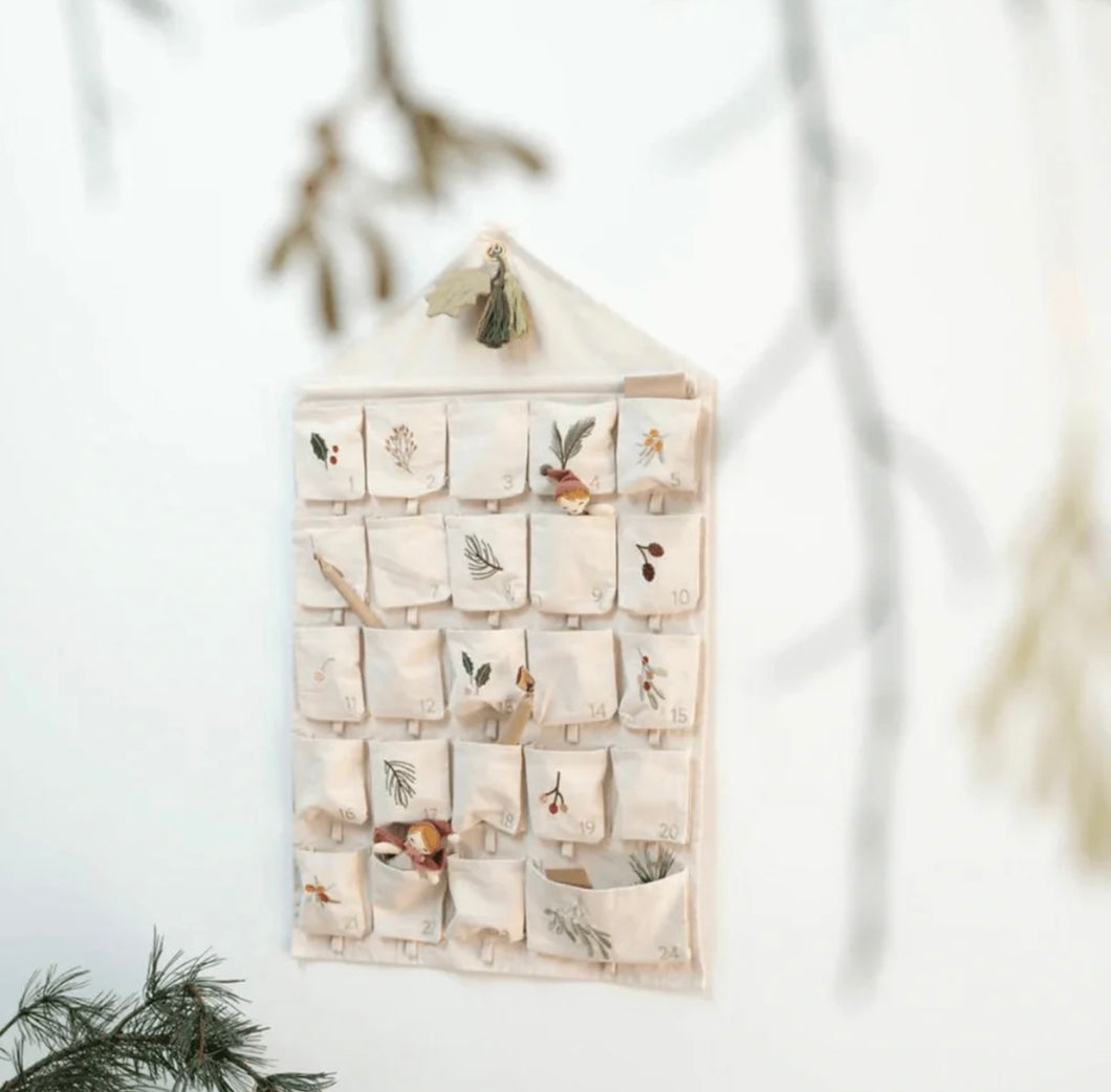 Fabelab - Christmas Calendar Yule Greens Embroidery