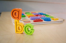 Load image into Gallery viewer, Kiddie Connect Handcarry Lowercase abc Trace Puzzle
