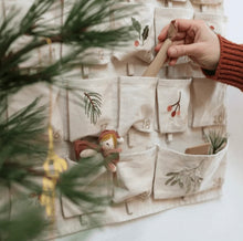 Load image into Gallery viewer, Fabelab - Christmas Calendar Yule Greens Embroidery
