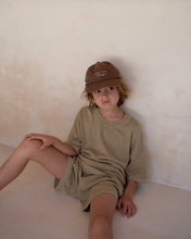 Load image into Gallery viewer, Illoura the Label - Lightweight Knit Tee - Moss
