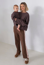 Load image into Gallery viewer, Tiny Trove - Women&#39;s Benny Cotton Racer Pants - Chocolate/Pink
