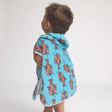 Load image into Gallery viewer, Crywolf - Hooded Towel - LITTLE LOBSTERS

