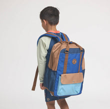 Load image into Gallery viewer, Cry Wolf - Knapsack - DEEP SEA COLOUBLOCK
