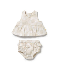 Load image into Gallery viewer, Wilson &amp; Frenchy - Daisy Bloom Organic Ruffle Set
