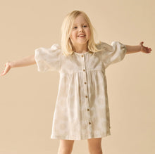 Load image into Gallery viewer, Wilson &amp; Frenchy - Daisy Bloom Organic Button Dress
