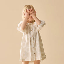 Load image into Gallery viewer, Wilson &amp; Frenchy - Daisy Bloom Organic Button Dress
