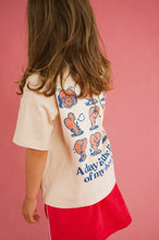 Load image into Gallery viewer, Lenn - Heart Tee
