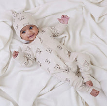 Load image into Gallery viewer, Aster &amp; Oak - Byron Knot Hat
