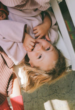Load image into Gallery viewer, Illoura - Essential Knit Jumper - Dusty Pink
