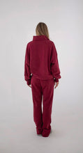 Load image into Gallery viewer, Tiny Trove - Women's Anja 1/4 Zip Jumper - Wine
