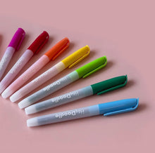 Load image into Gallery viewer, Hey Doodle - Standard Marker 12-Pack For Heydoodle Mats

