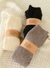 Load image into Gallery viewer, Bed &amp; Butter - The Comfiest Socks - Light Choccy
