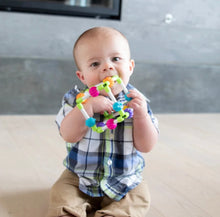 Load image into Gallery viewer, Fat Brain Toys - Quubi
