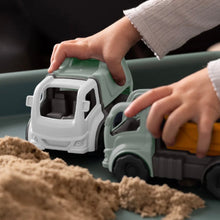 Load image into Gallery viewer, Dantoy - Classic Dino Truck
