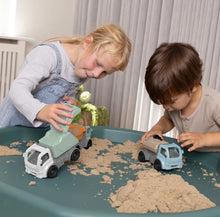 Load image into Gallery viewer, Dantoy - Classic Dino Truck
