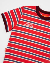 Load image into Gallery viewer, Das Ist Maurice - T-Shirt | Sunset
