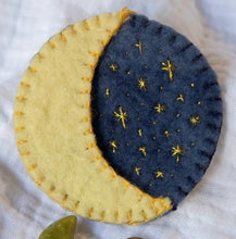 Load image into Gallery viewer, Moon and Stars - Tooth Fairy Pouch - Midnight
