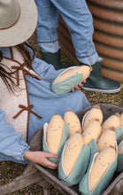 Load image into Gallery viewer, Nana Hutchy - Cooper Corn - The Corny Friend
