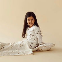 Load image into Gallery viewer, Wilson &amp; Frenchy - Trixie Horse Nap Mat
